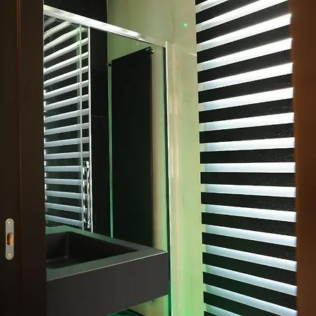 Muro Torto Suite: Sanitized With Health-certified Staff Bed & Breakfast 3*
