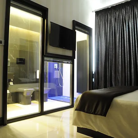 Muro Torto Suite: Sanitized With Health-certified Staff Bed & Breakfast 3*
